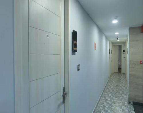 Nk7 Newtown Otel Kalküta Dış mekan fotoğraf