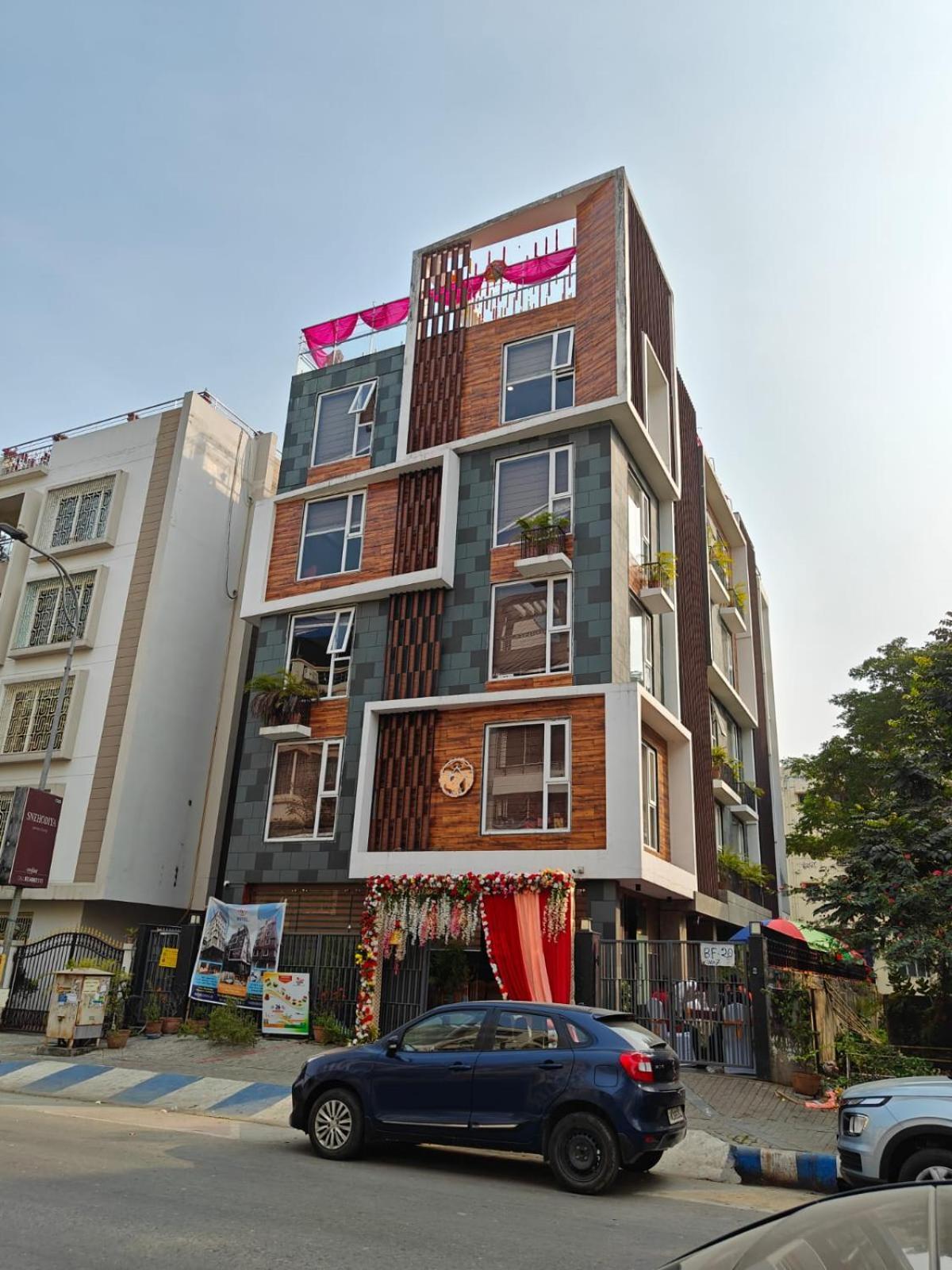 Nk7 Newtown Otel Kalküta Dış mekan fotoğraf
